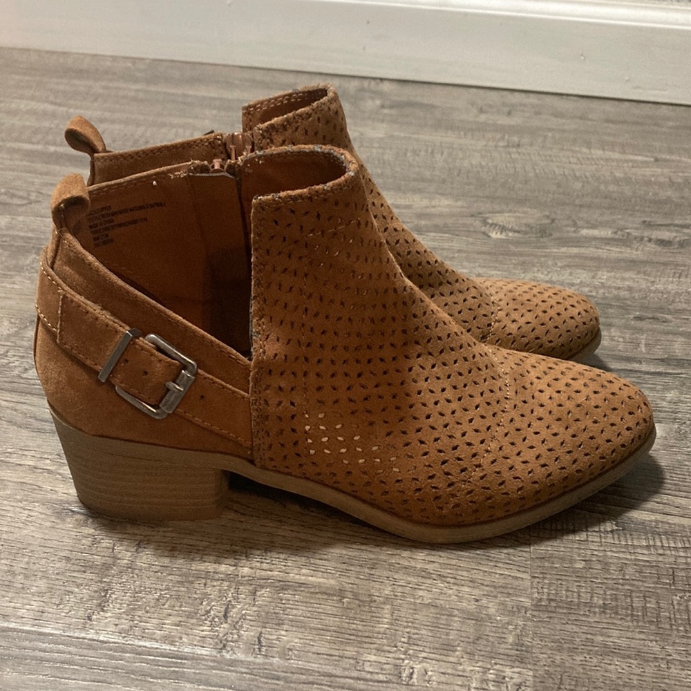 Womens zip up booties